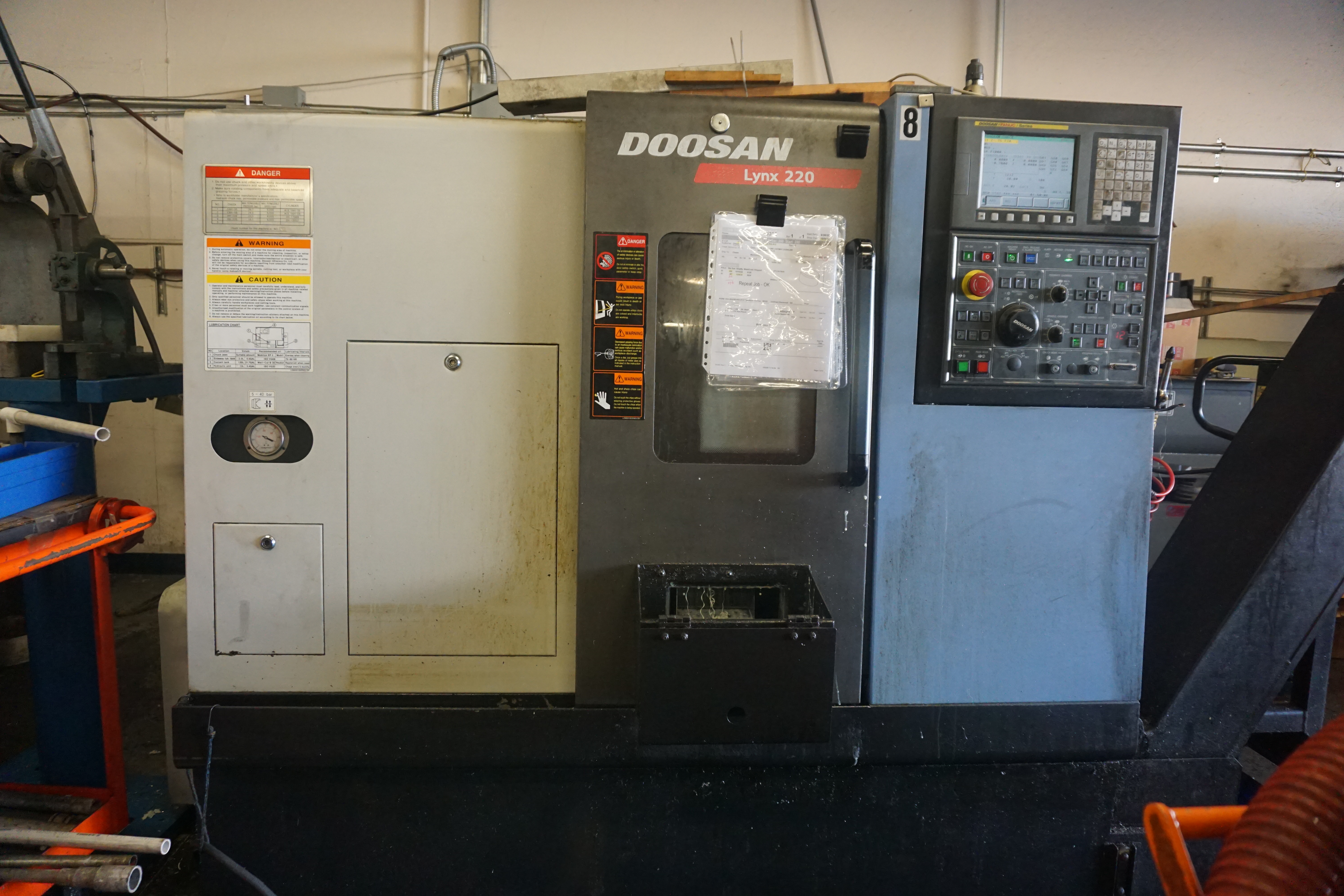 DOOSAN Lynx 220 LC Lathe